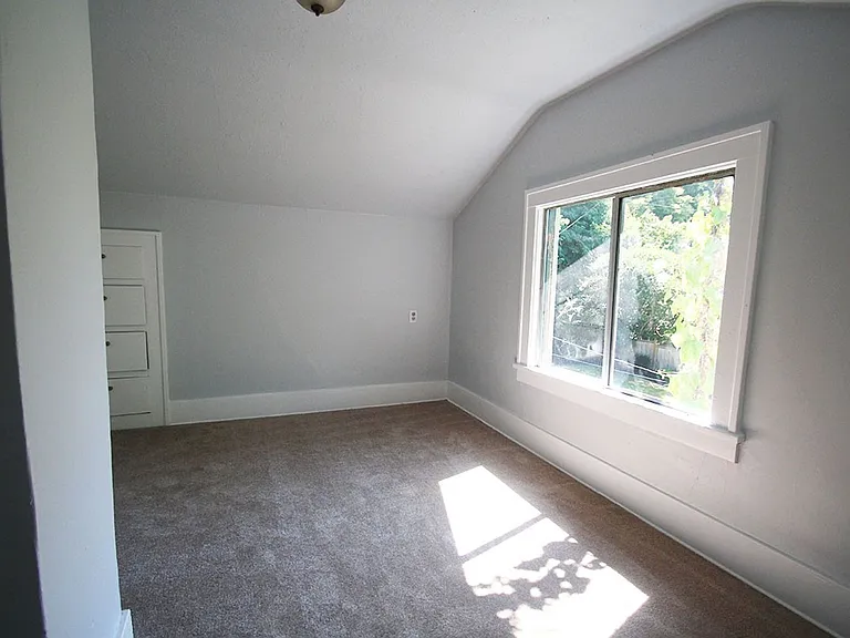 18824 Bothell Way NE — Photo 13