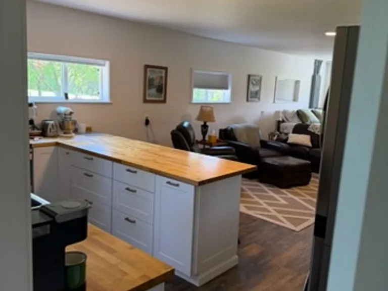 825 Greenridge Dr — Photo 4