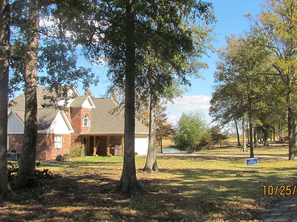 1st image of 132 Shady Acre Ln
