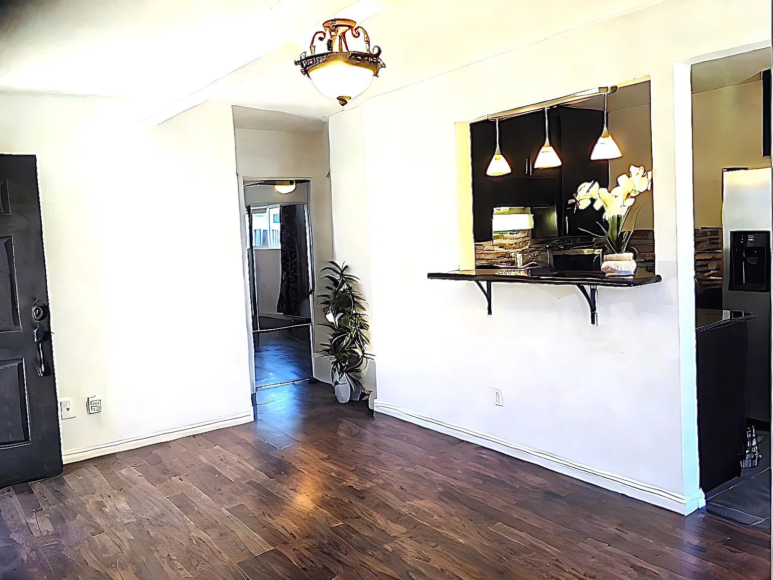2120 Grand Ave — Photo 3