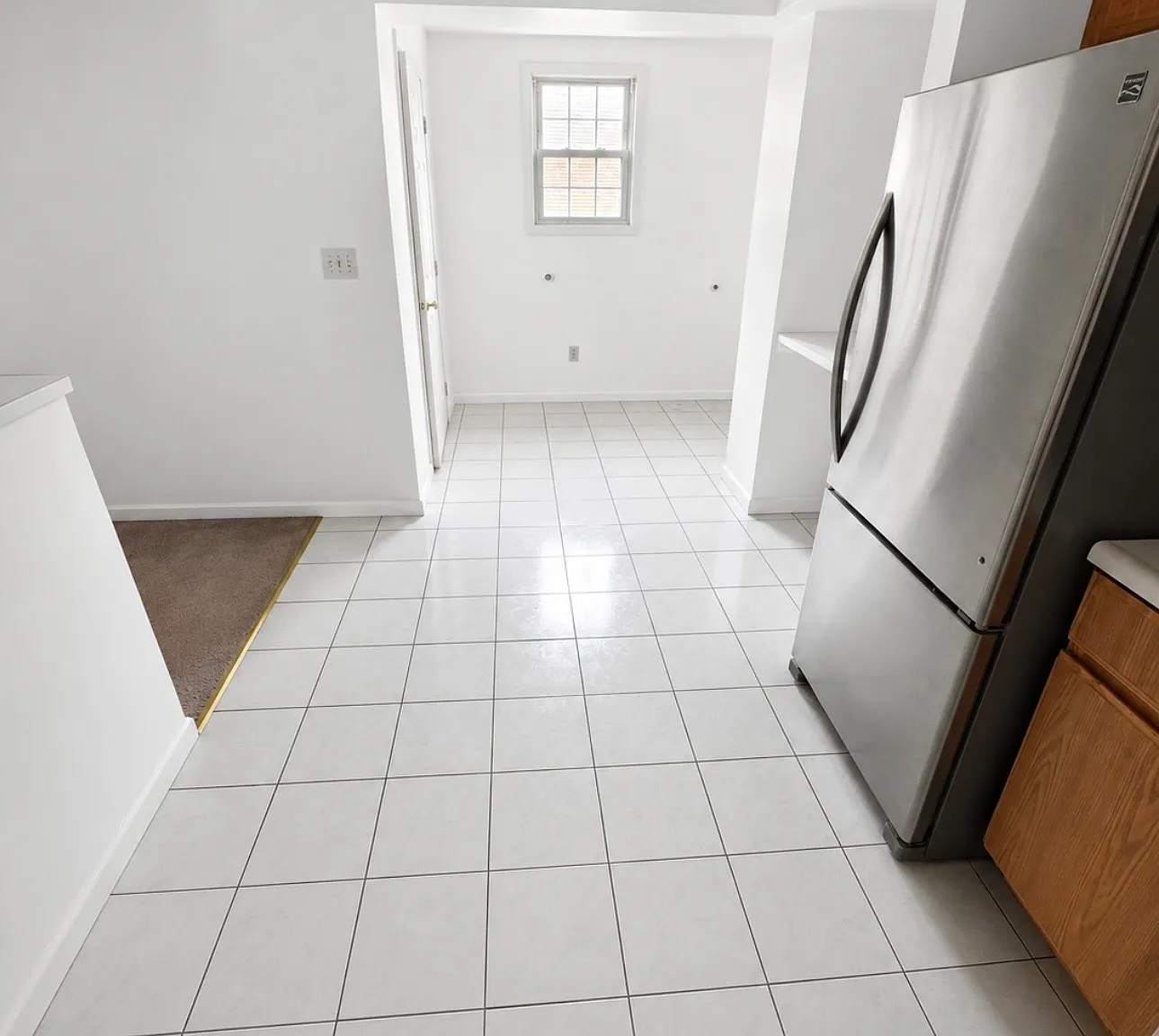 3 bed, 1200 sqft, $1,700 — Photo 4