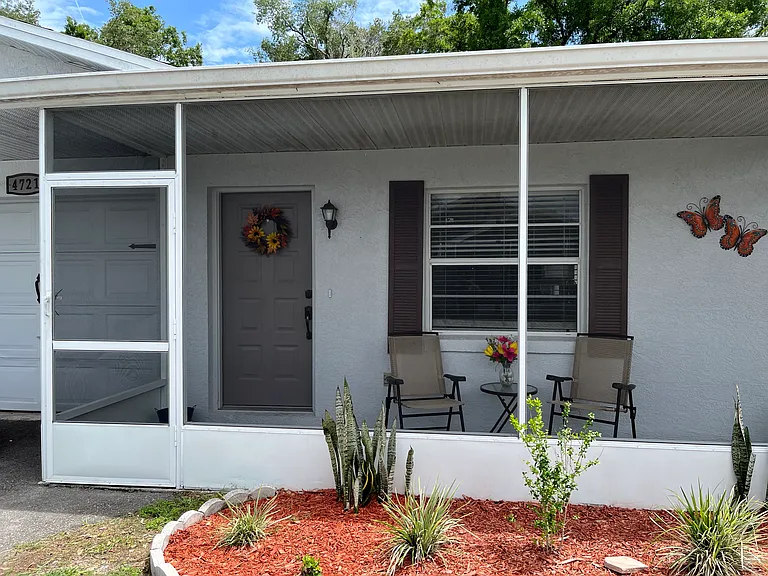 4721 Silver Cir — Photo 1