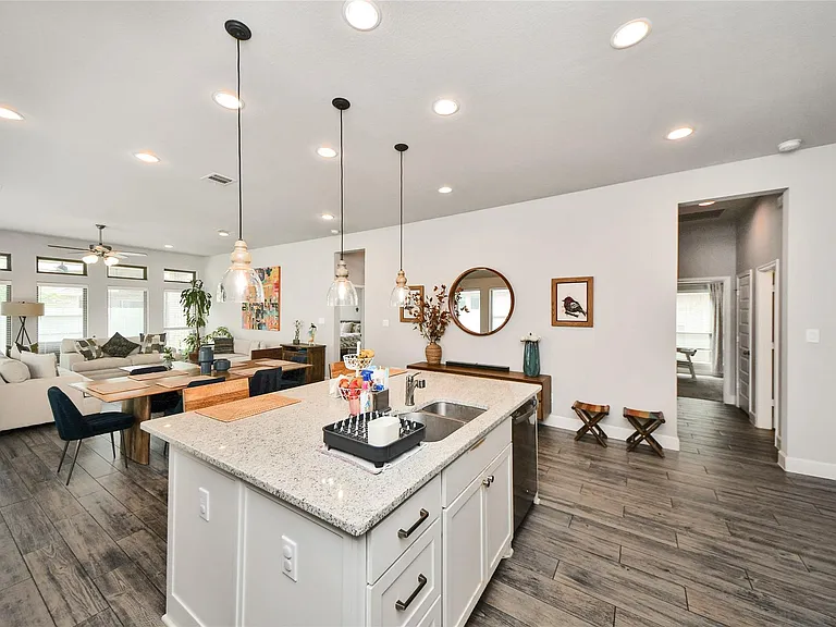 2206 Forest Trace Ln — Photo 12