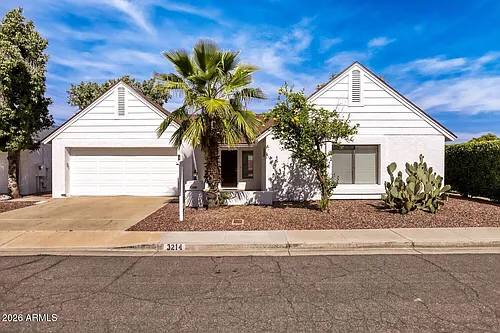 3214 E Siesta Ln Photo 1