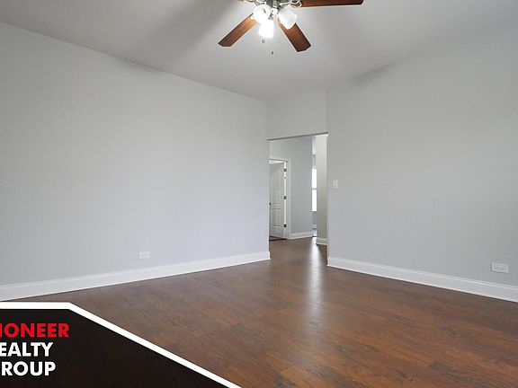 5th image of 3631 W Dickens Ave #3637D3A