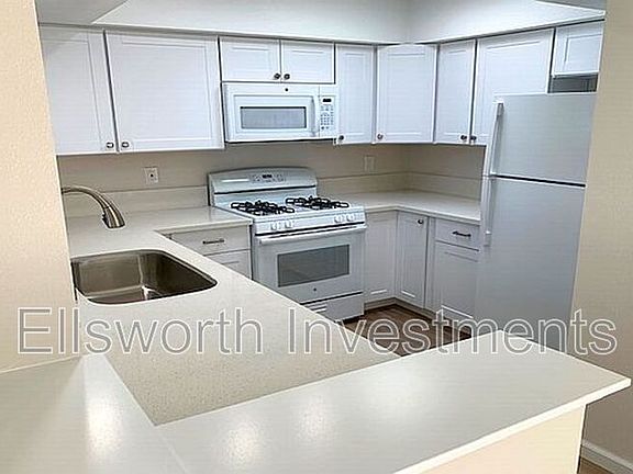 2nd image of 3327 La Junta Ave