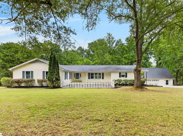 227 White Dr, Simpsonville, SC 29681