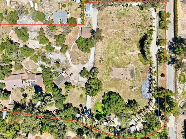 2362 Huffstatler St, Fallbrook, CA 92028