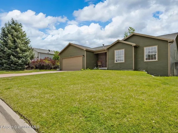 30 Juniper Ln, Parachute, CO 81635