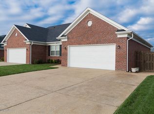 283 Villa Ln, Shepherdsville, KY 40165