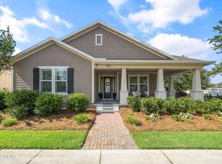 1325 Kestrel St, Panama City, FL 32405