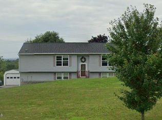 1073 New York 40, Melrose, NY 12121