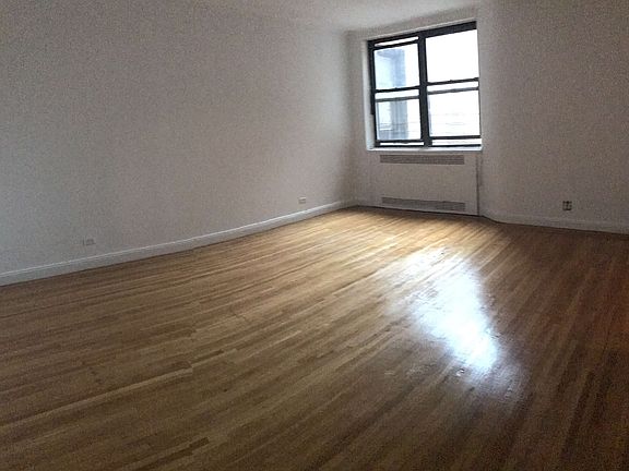 5th image of 720 Saint Marks Ave APT 5K