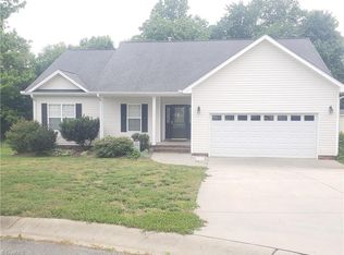 1820 Sonja Ct, Graham, NC 27253
