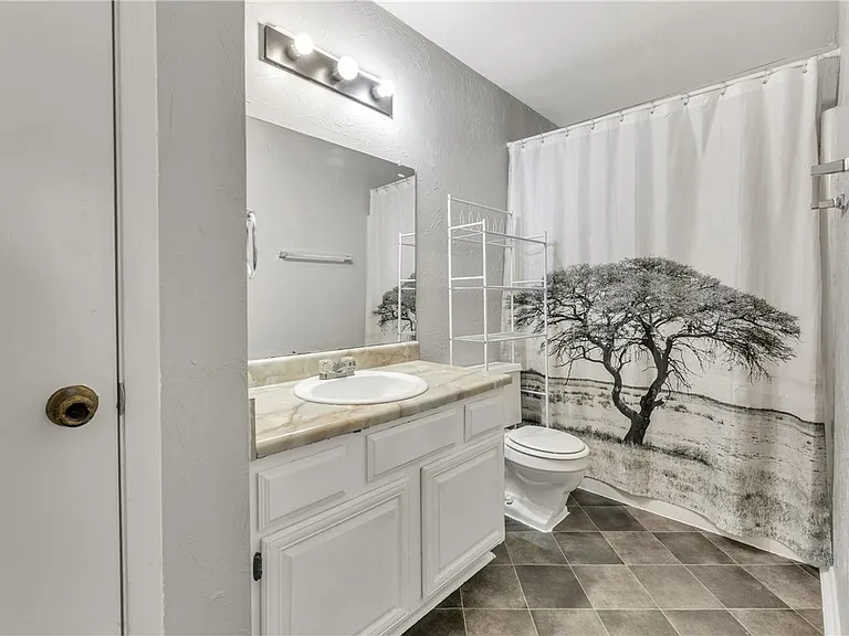 2101 Barak Ln #17 — Photo 16