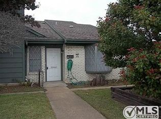 1525 Britainway Ln, Dallas, TX 75228