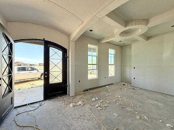 4th image of 4871 W 29th St
