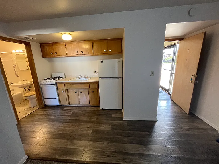 5506 W Lincoln Ave #1 — Photo 3