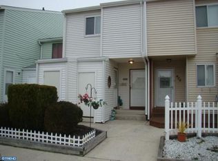 406 Essex Ct, Ventnor, NJ 08406
