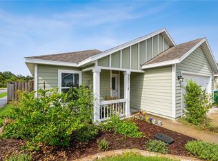 25118 SW 9th Ln, Newberry, FL 32669