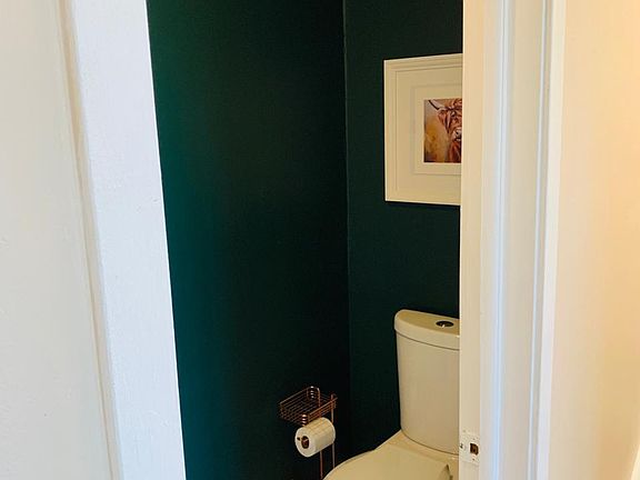5th image of 44 Sherman Ave APT 3E