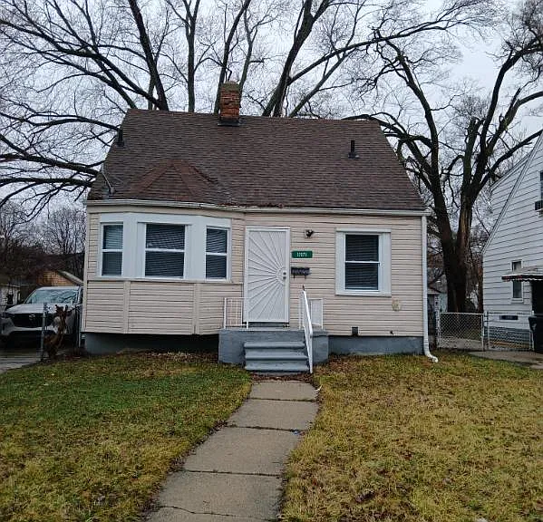 12075 Rossiter Ave — Photo 1