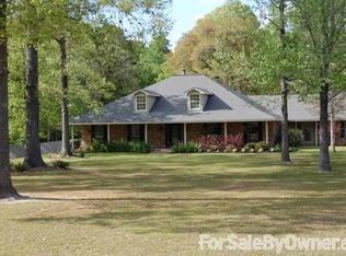 7275 Bear Cave Rd, Denham Springs, LA 70706