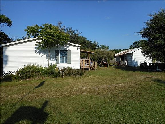 3rd image of 12209 Glenshire Dr