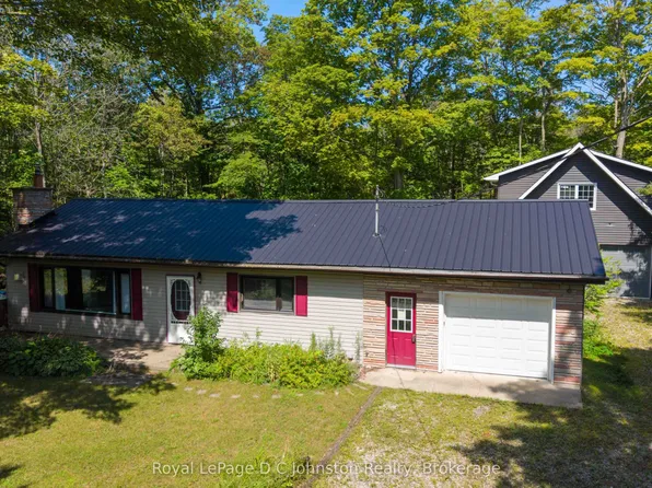 25 Avele Rd, South Bruce Peninsula, ON N0H 2T0