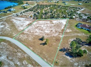 4037 Camp Shore Dr, Sebring, FL 33875