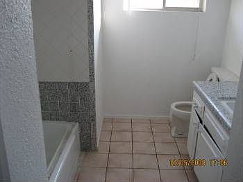 5th image of 9027 Buckeye Dr