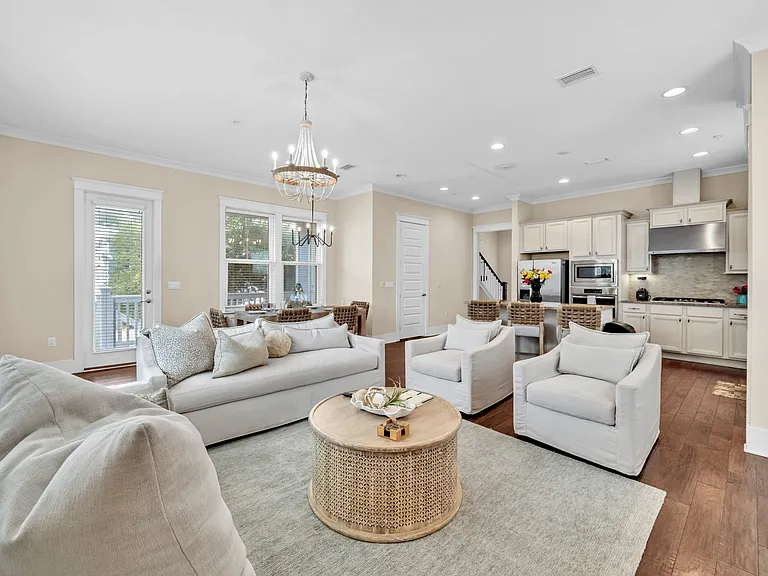111 Emerald Beach Way — Photo 11