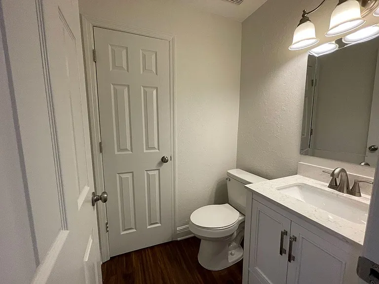 3720 Donovan Dr #C — Photo 22