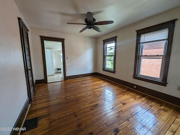 4th image of 1527 W FOURTH STREET