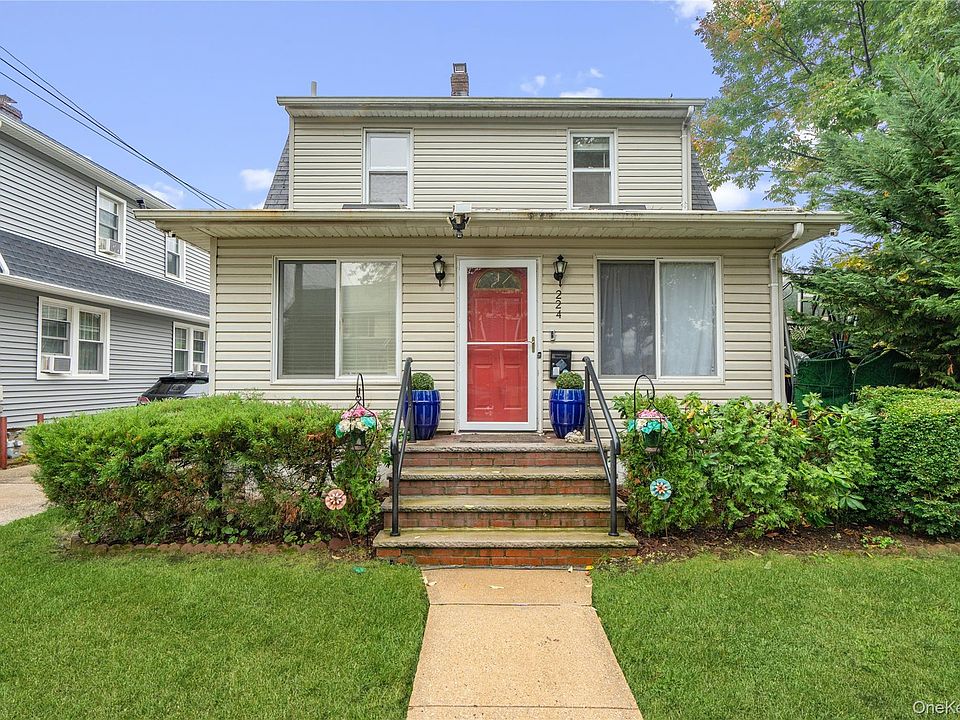 1st image of 224 Bryant Avenue