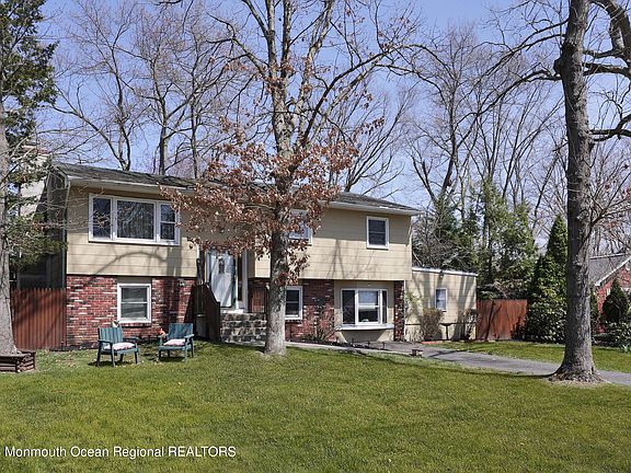 3rd image of 20 Jordan Drive