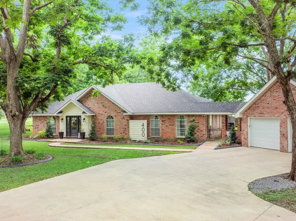 400 E Fairfield Dr, Broussard, LA 70518