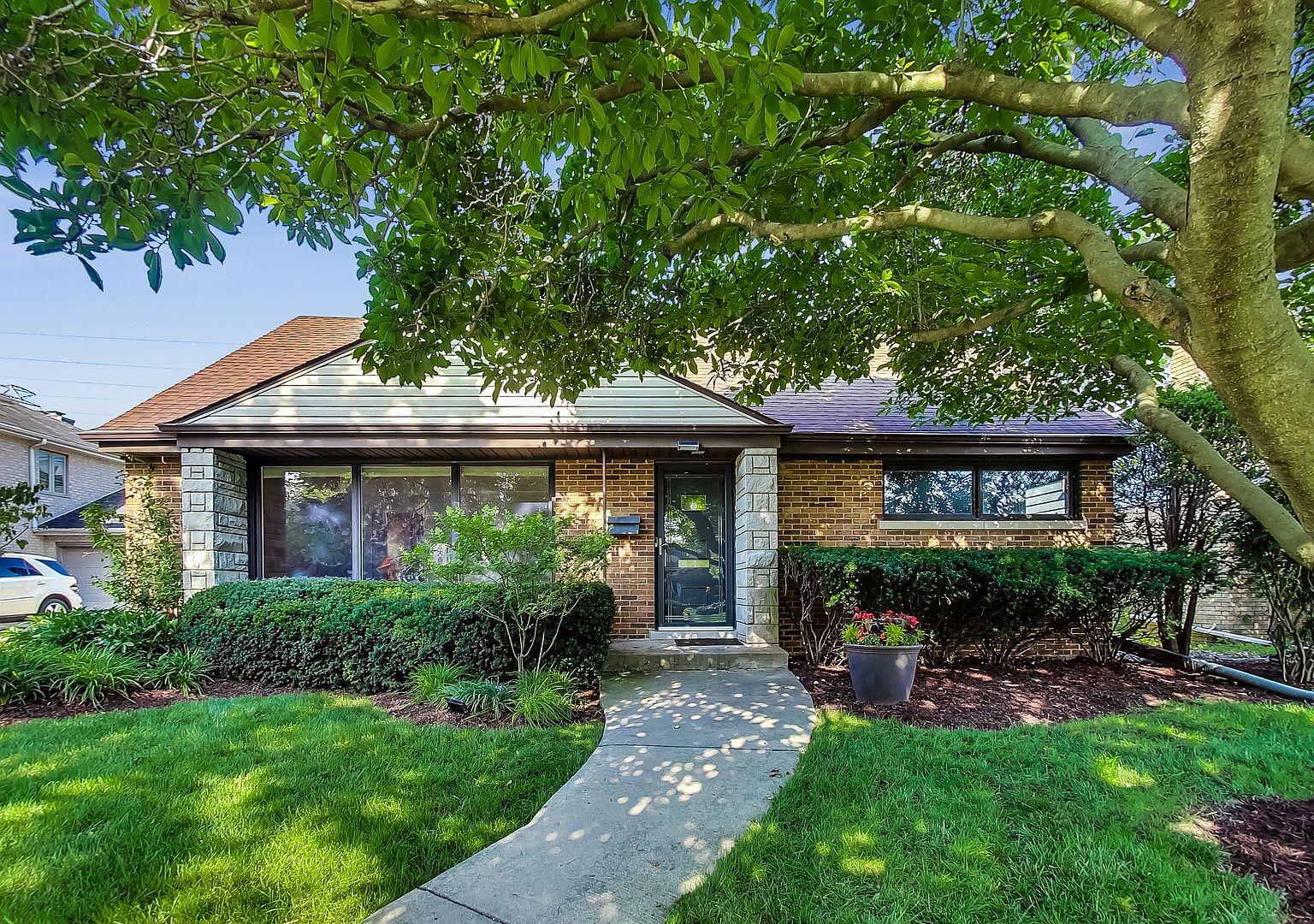 7000 N Kilbourn Ave, Lincolnwood, IL 60712 Zillow