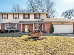 5 77th St, Downers Grove, IL 60516