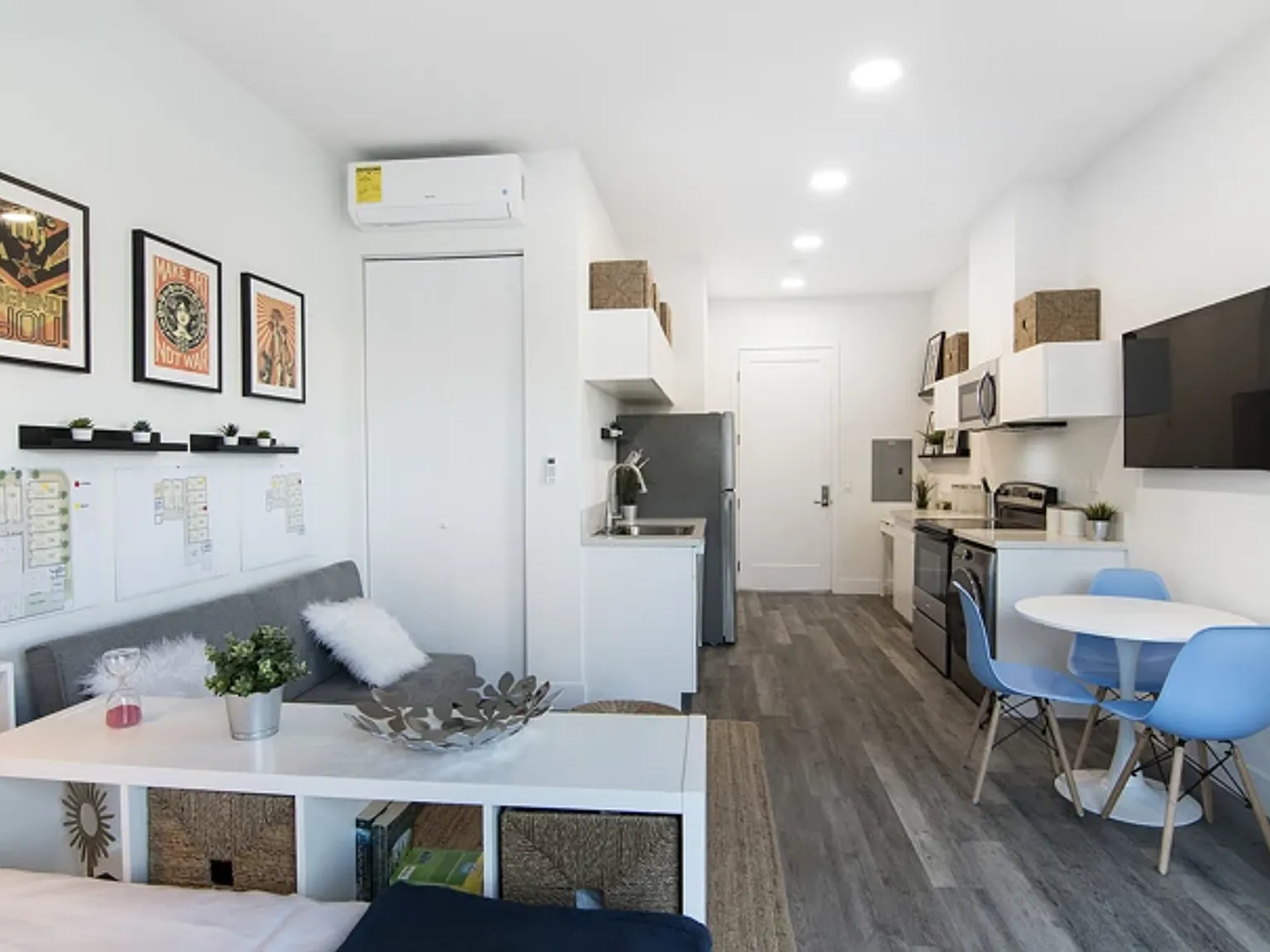 13919 South Normandie Ave Gardena — Photo 3