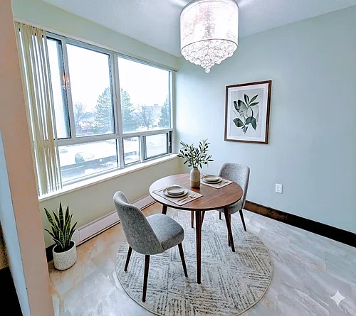 600 Grenfell Dr Photo 1