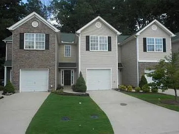 117 Creekwood Dr — Photo 2