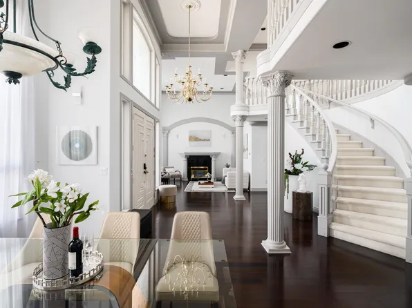 10684 Aintree Pl, Richmond, BC V7A 3G9