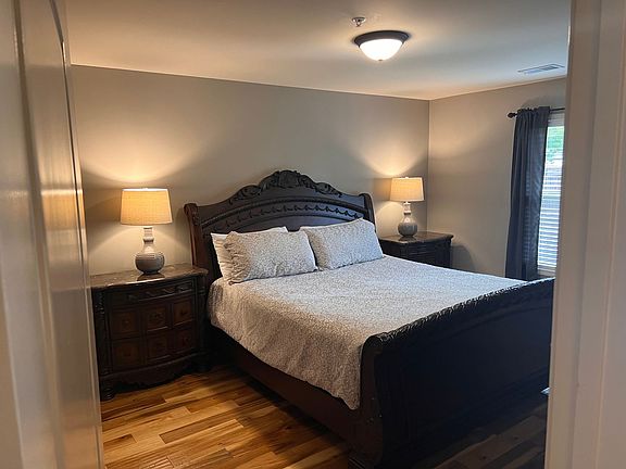 2nd image of 101 Gandy Dr #1-105-B