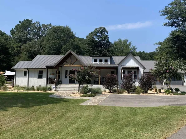 150 McGuire Ln, Pelham, AL 35124