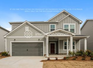 328 Rock View Ln, Covington, GA 30016