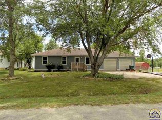 409 W 7th St, Lebo, KS 66856