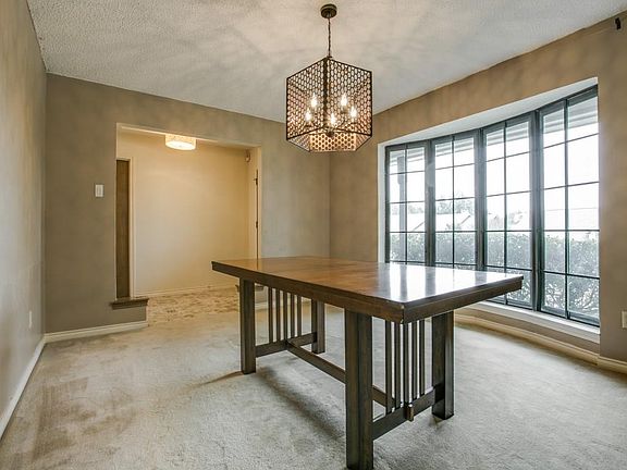 4th image of 2614 Club Meadow Dr