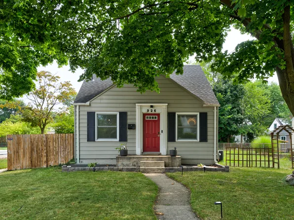 926 N Kenwood Ave, Royal Oak, MI 48067