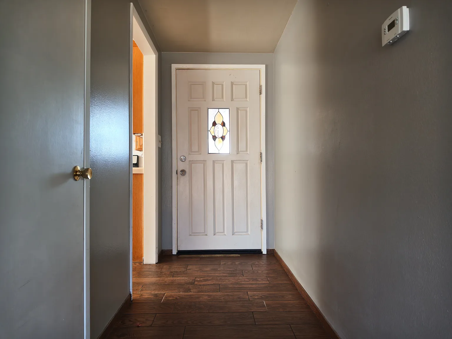 1312 N Orchid St — Photo 2